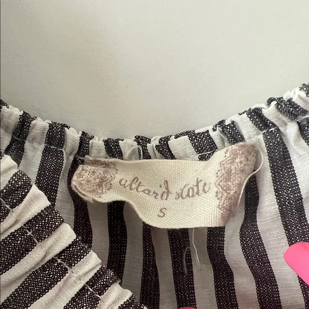 Altar’d State Ruffle Off-Shoulder Top - Picture 2 of 2